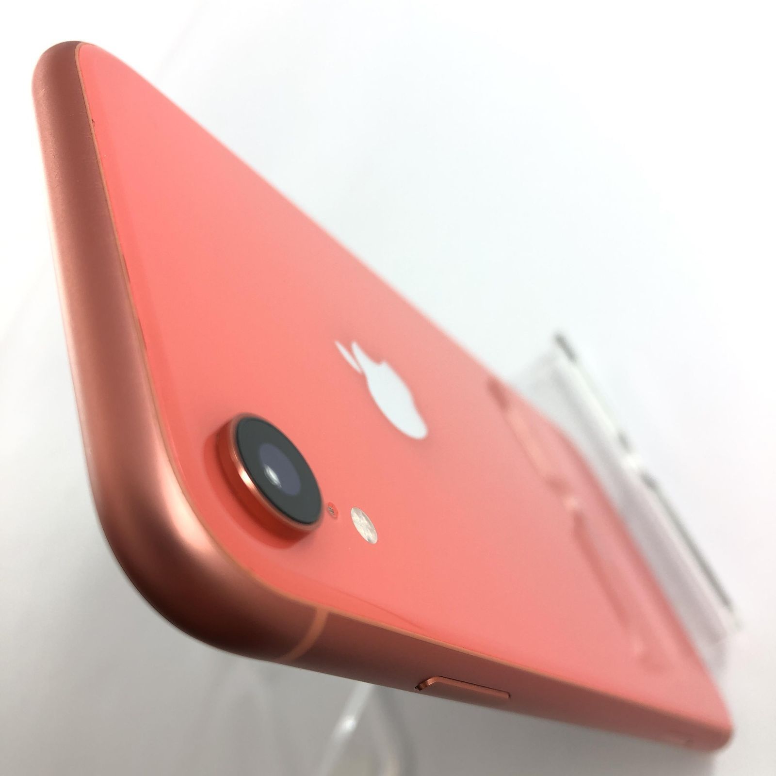 値下げ　iPhone XR 中古美品　やや傷あり iPhone XR 新品 26,648円 中古 12,900円 | ネット最安値の価格