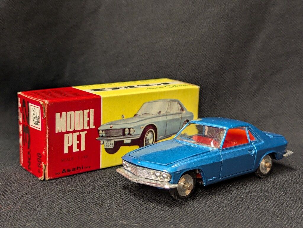 アサヒ玩具 モデルペット32 人気 ニッサン・シルビア 1965 青 32
