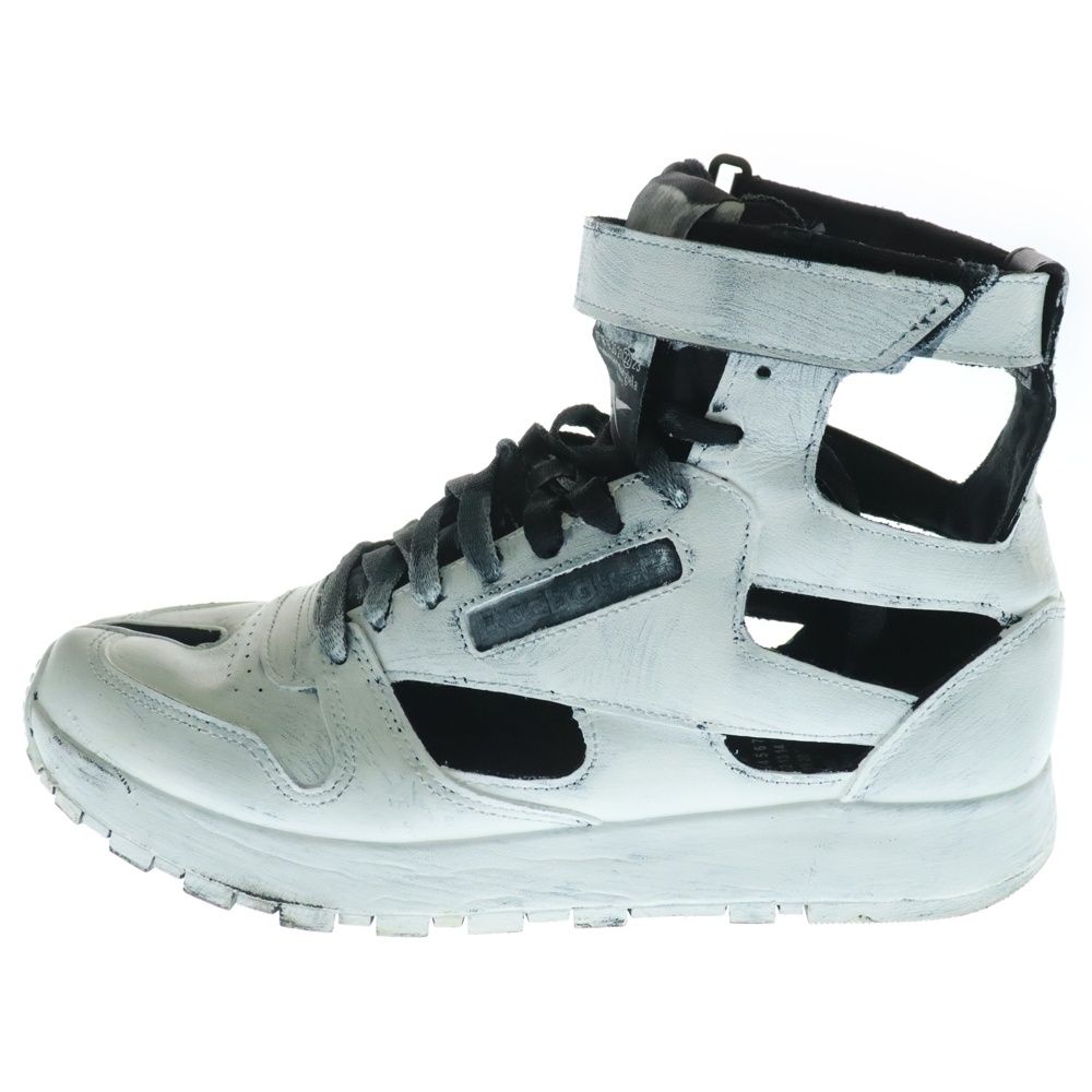 Maison Margiela スニーカー タビ ペイント スニーカー 足袋 Maison Margiela 22 / メゾンマルジェラ22より19SSコレクション