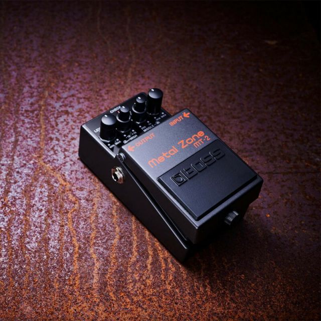 BOSS l Zone MT-2 別売 アダプター付　ボス BOSS l Zone MT-2 別売 アダプター付 ボス BOSS - MT-2 | Metal Zone