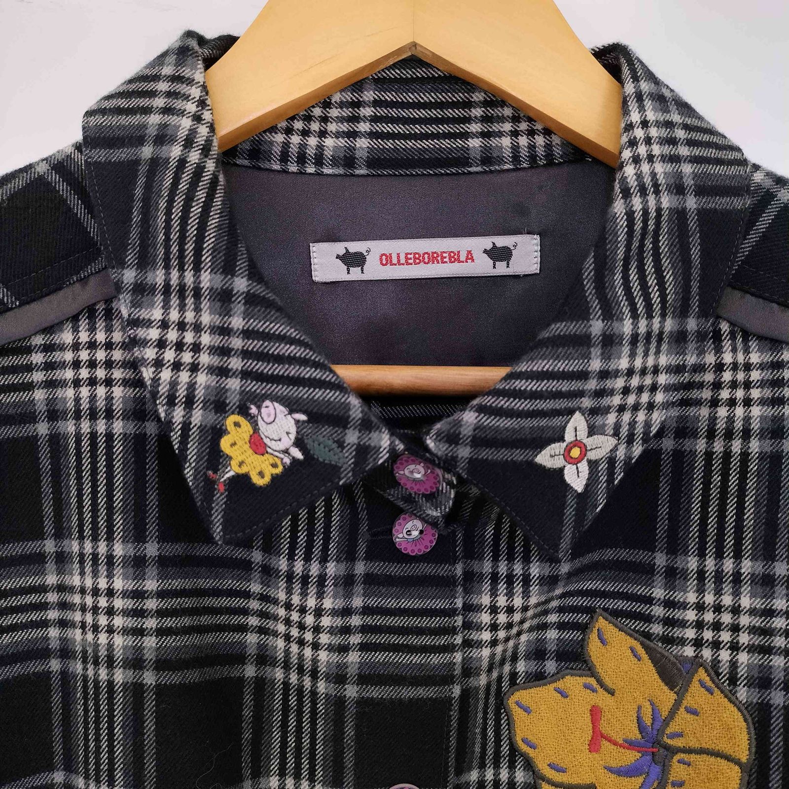 刺繍 オーバーサイズ