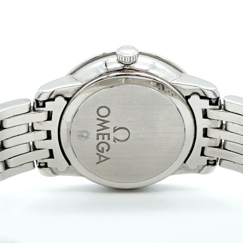 424.10.24.60.55.001 白文字盤