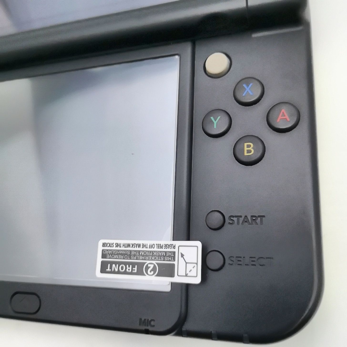 低価在庫あ（液晶上下傷無し）NEW 3ds ブラック　きせかえ Nintendo Switch