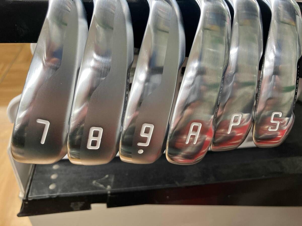 AKA アイアンセット