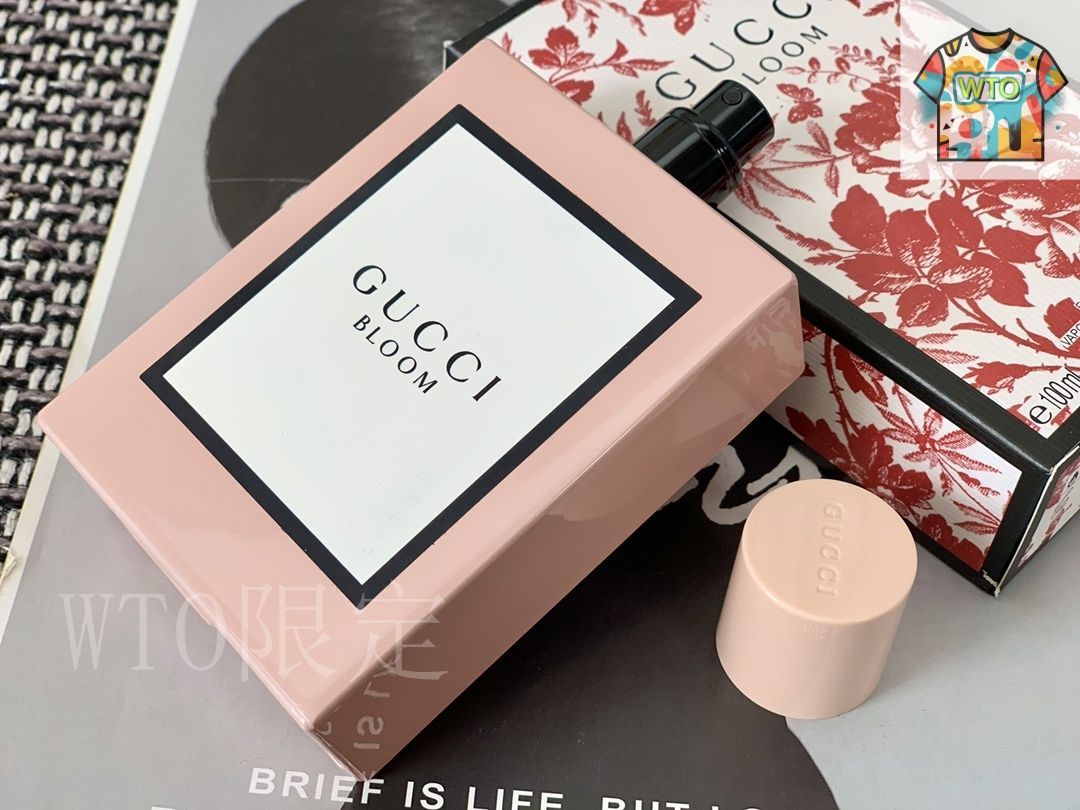 GUCCI BLOOM 100ml 香水 箱付き GUCCI - 【箱付き】GUCCI BLOOM グッチ ブルーム 100ml 香水の