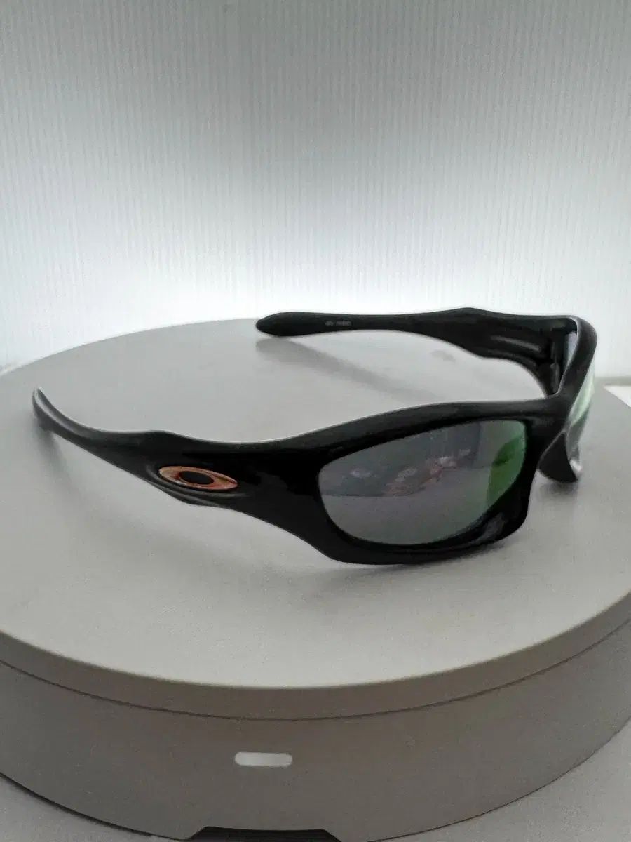 美品 廃盤 OAKLEY オークリー MONSTER DOG モンスタードッグ 廃盤品