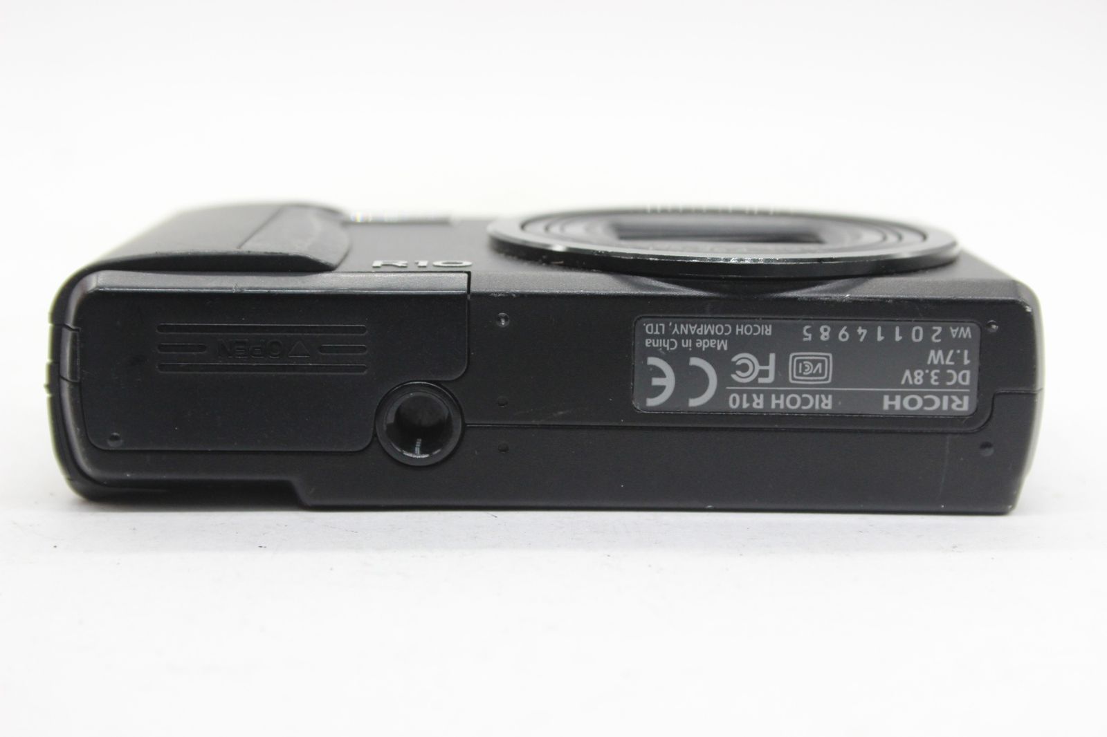 返品保証】 リコー Ricoh R10 7.1x バッテリー付き コンパクトデジタル 