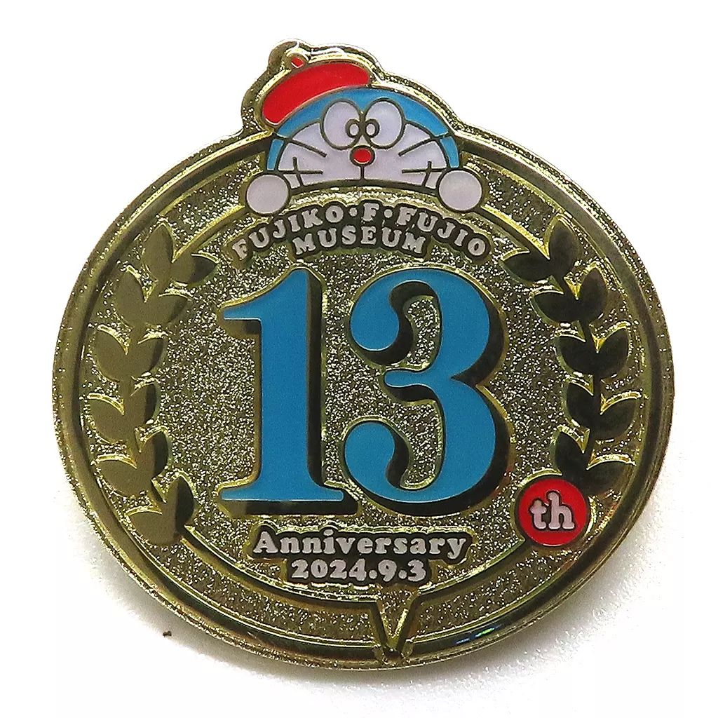 ドラえもん ピンバッジ ピンズ　当時物　13個セット ドラえもんピンバッジ ピンズの通販 by ponoky's shop｜ラクマ
