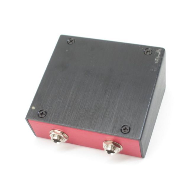 【極美品】VITAL AUDIO VA-ST1 Signal Traffic エフェクトボード構築の強い味方、入出力を一カ所にまとめる