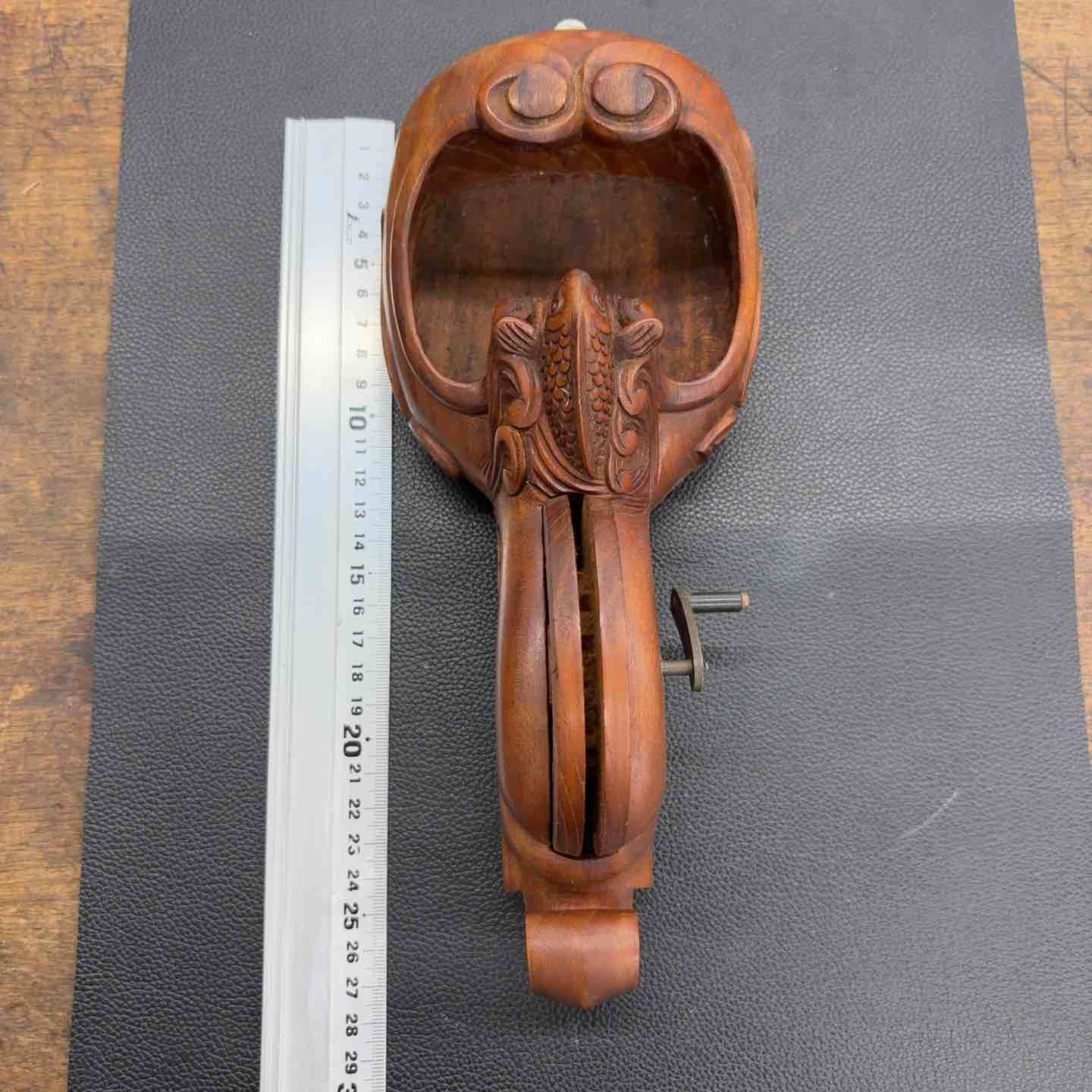 古民具　大工道具　 木彫　墨壷　宗秀作 美品】墨壺 宗秀作【八潮店】 内装