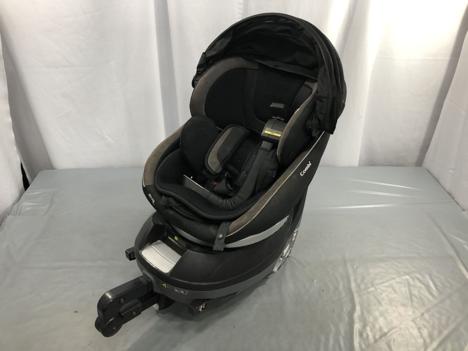 Combi チャイルドシート CC-UID 黒 茶 ブラック ブラウン
