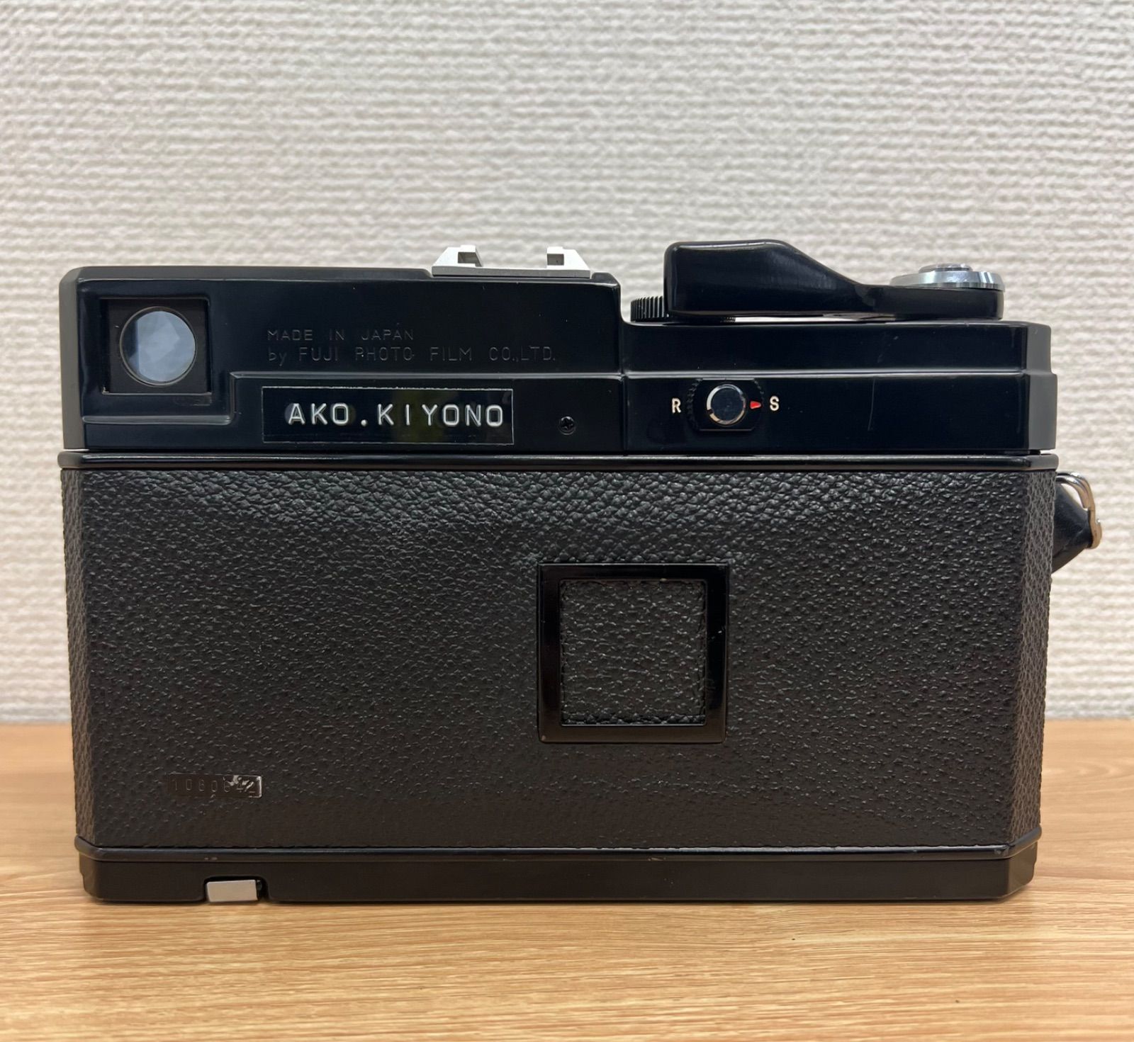 フジカ FUJICA G600 FUJINON 100mm F3.5 現状品 FUJICA フジカ G690 BLP ボディ中判カメラ / FUJINON S f3.5