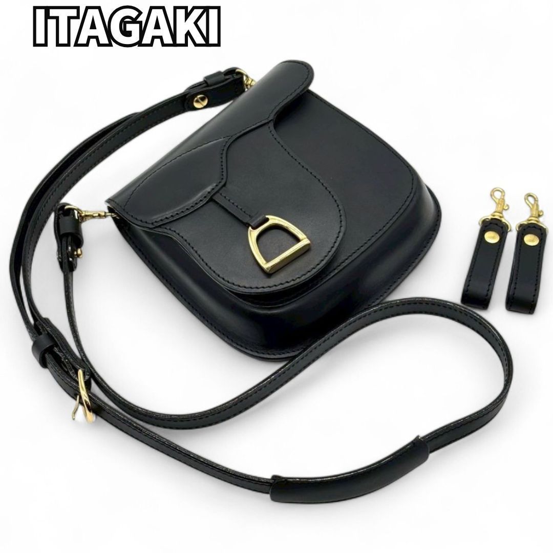 いたがき 鞍デザインのポシェット。 未使用品 ITAGAKI いたがき