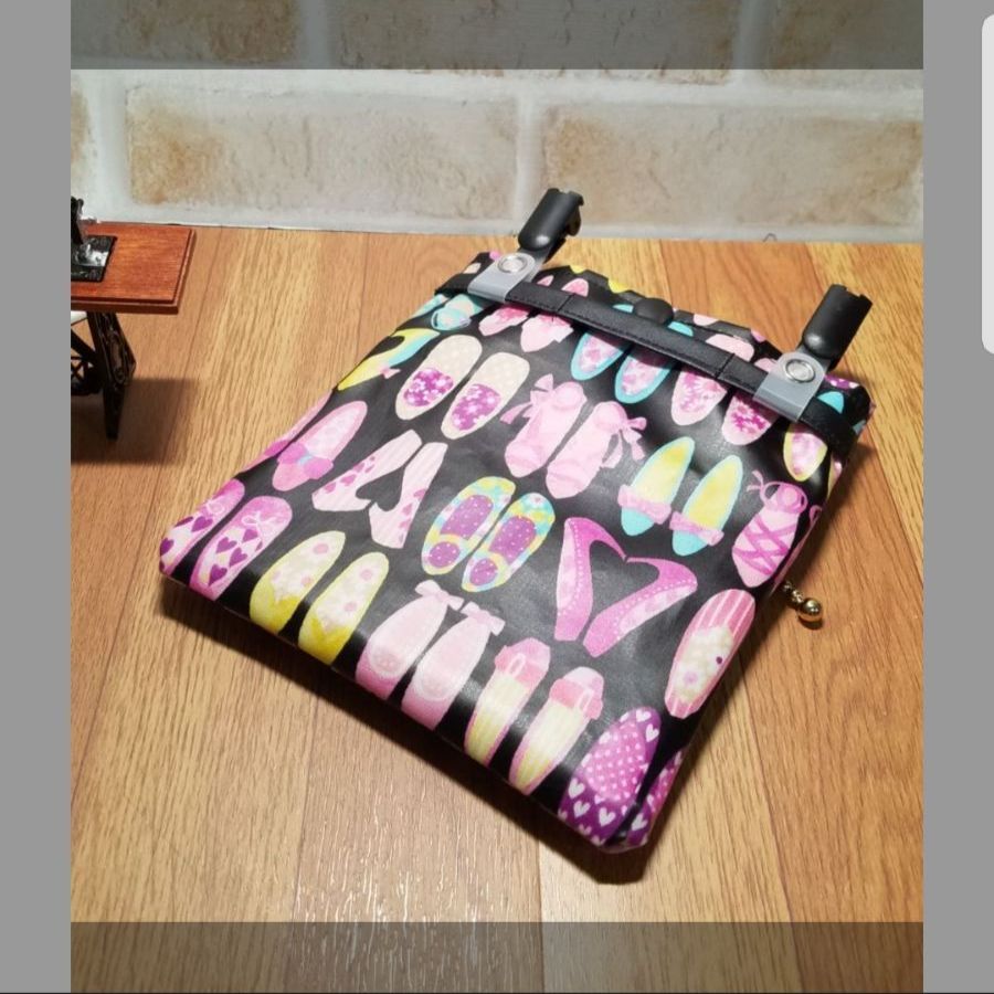 □難有□ ハンドメイド 移動ポケット ラミネート ファスナー シューズ 