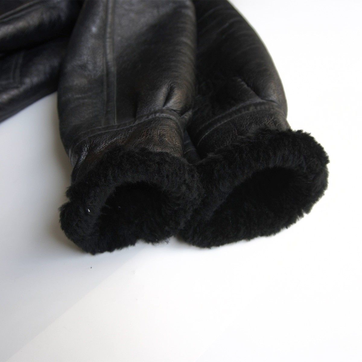 雰囲気抜群】WIND ARMOR【B-3 ムートンボンバージャケット】M ブラック