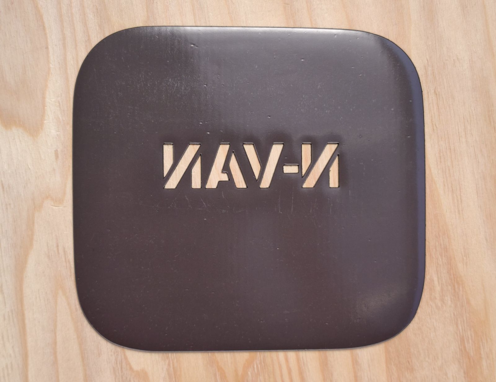 NVAN 給油口カバー N-VAN用ガラスリッド取付☆ | 東大阪のカスタム