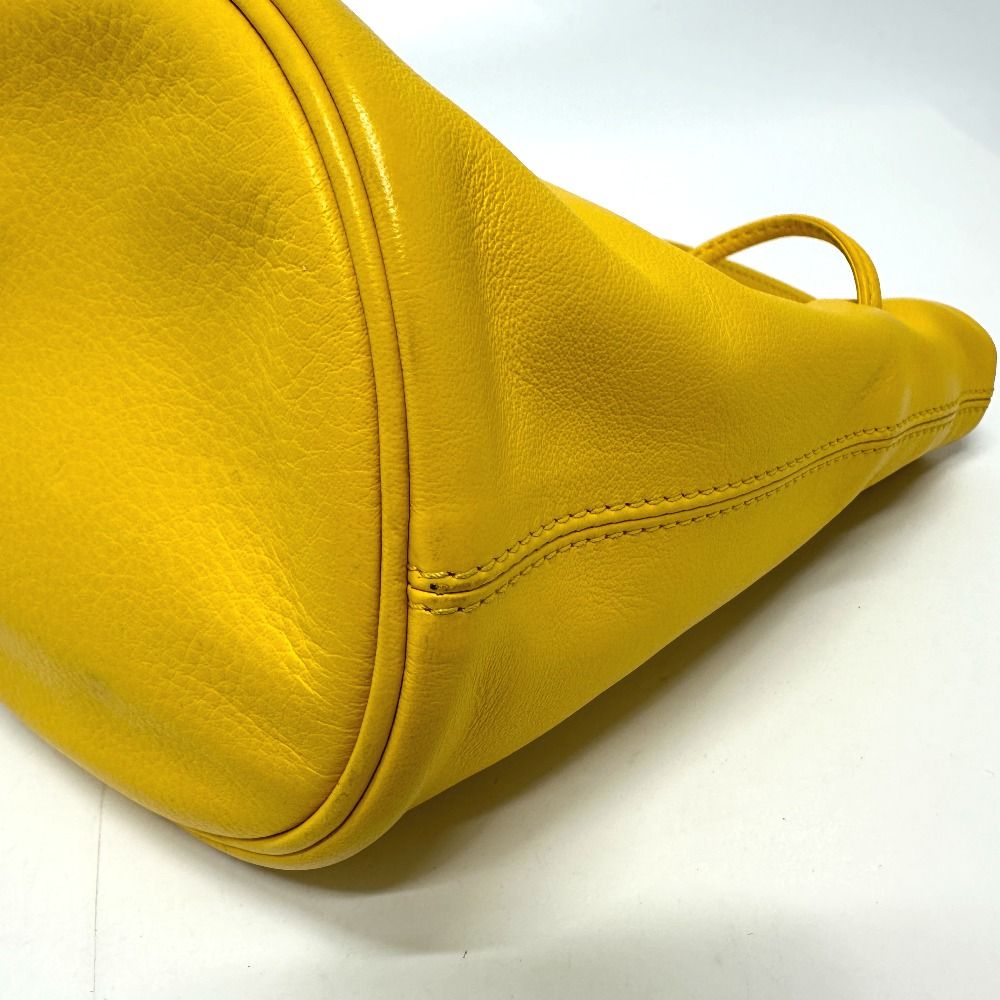 超美品！ バレンシアガ 638342 EVERYDAY  ショルダーバッグ BALENCIAGA】バレンシアガ『エブリデイ ドローストリング バケット