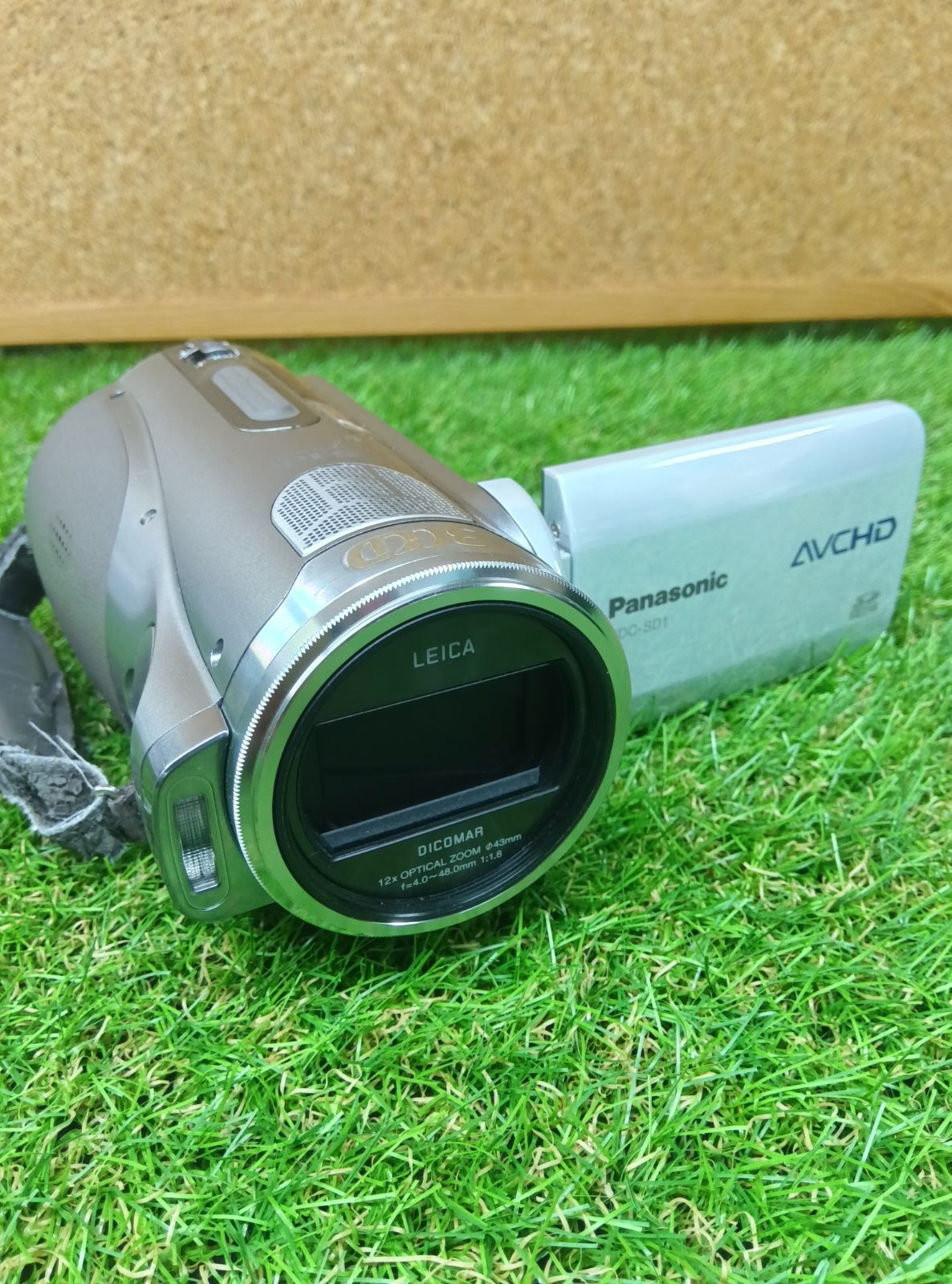 【新品未使用】ビデオカメラ 品 パナソニック ビデオカメラ HDC-SD1