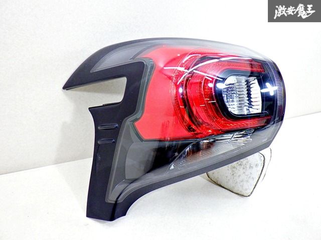 LED点灯OK！】 トヨタ 純正 NHP170G NSP170G シエンタ 後期 LED