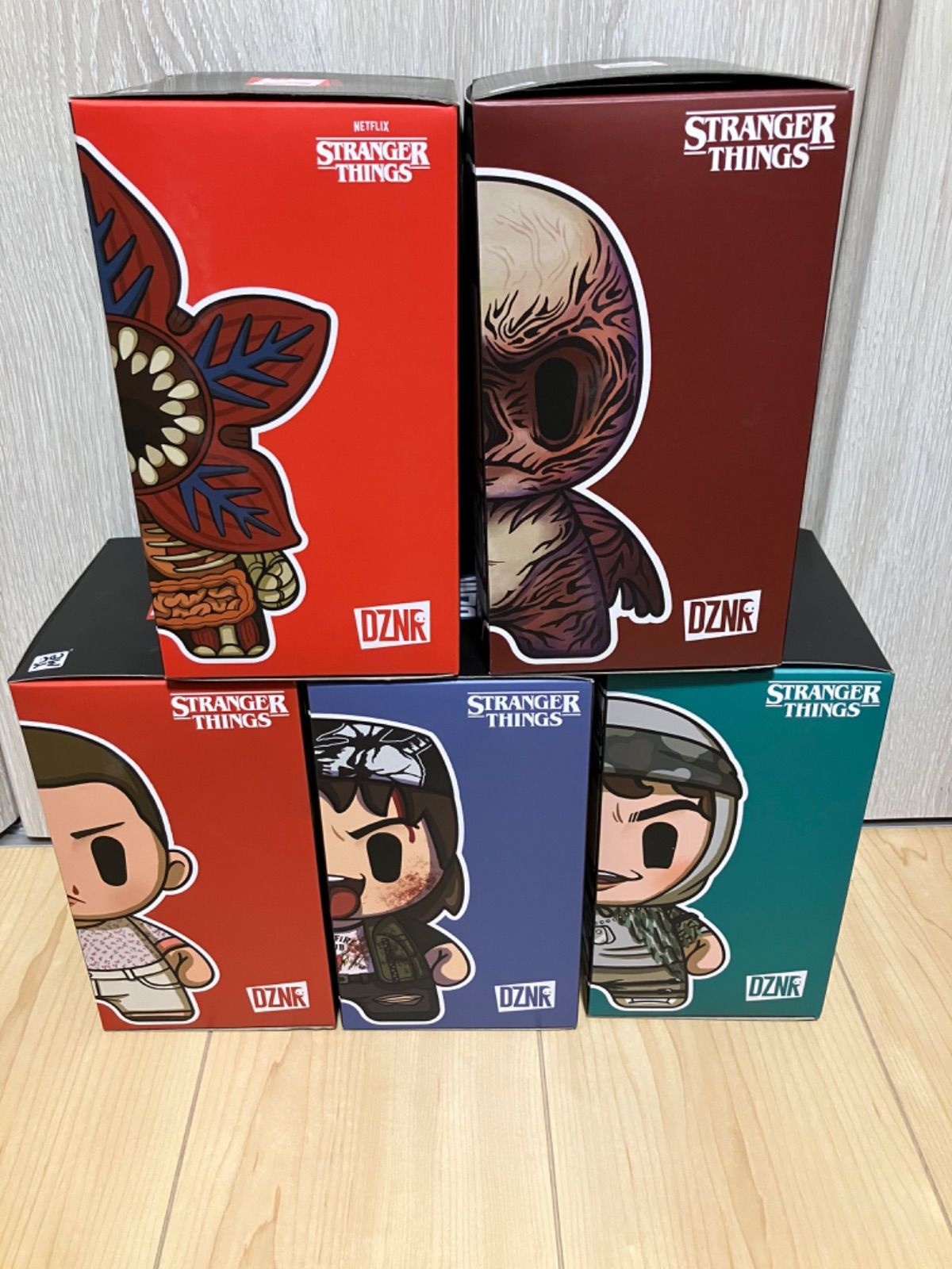 ストレンジャーシングス　Stranger ぬいぐるみ　5種セット　新品 ストレンジャーシングス Stranger ぬいぐるみ 5種セット 新品