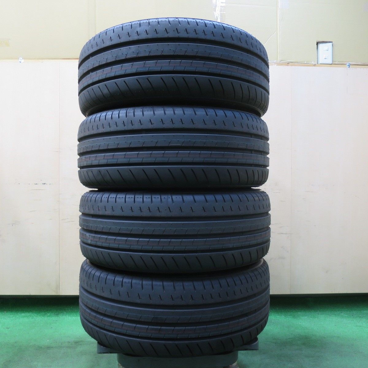 新車外し 25年ブリヂストン TURANZA T002 215⁄45R172本