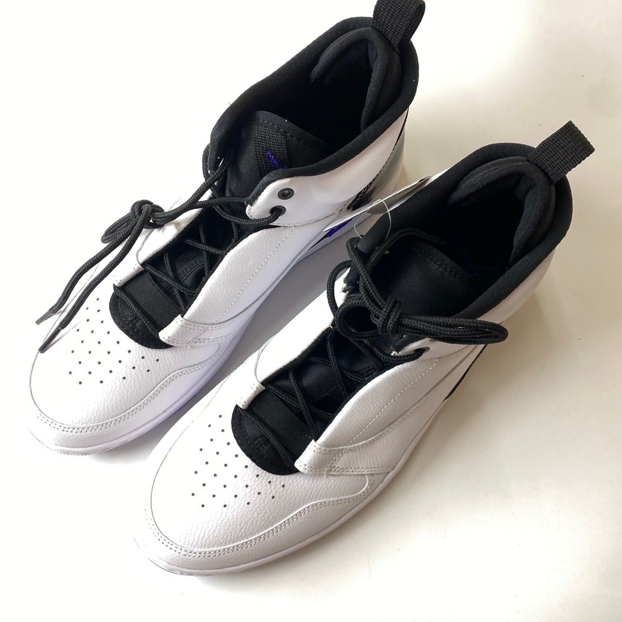 NIKEジョーダン フェイドアウェイ/ブラック/ホワイト Amazon | [ナイキ] ジョーダン フェイドアウェイ Jordan