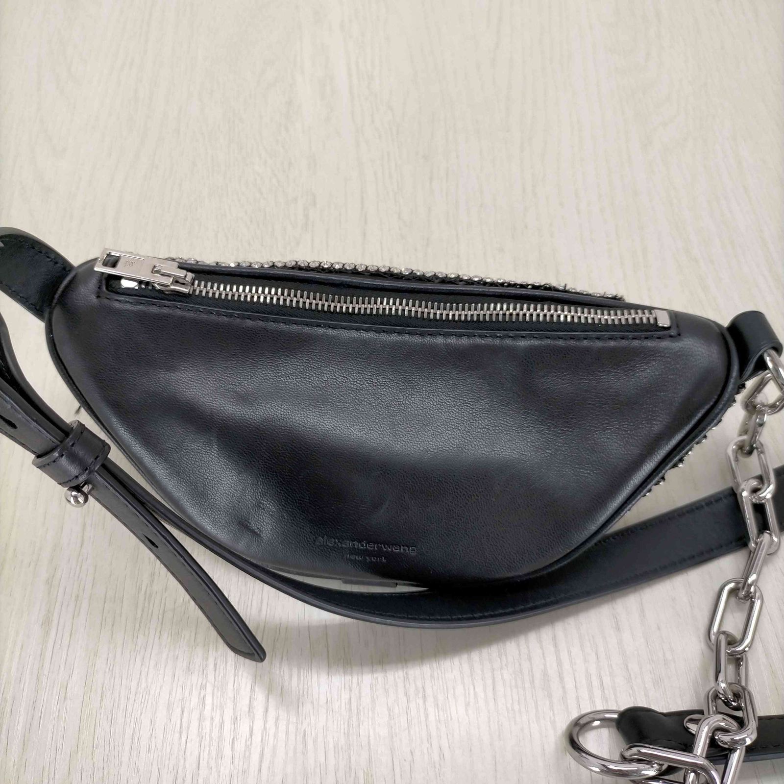 AlexanderWang ATTICA ミニファニーラインストーンボディバッグ Alexander Wang Attica Rhinestone Mini Fanny Pack | Hypebae