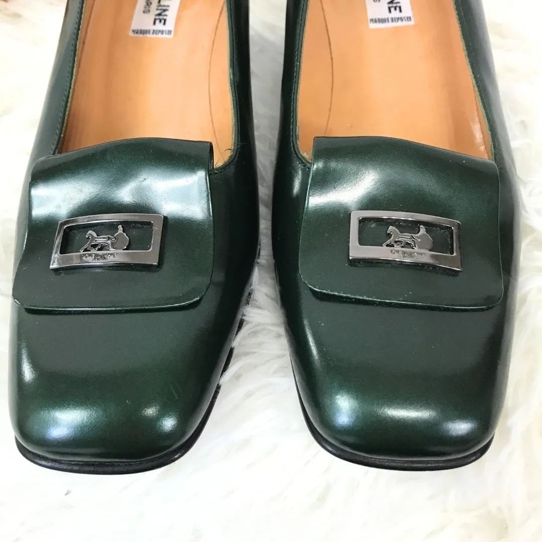 CELINE　セリーヌ　パンプス　グリーン　エナメル　　馬車金具　サイズ表記37(24cm相当）　保存袋有り　イタリア製