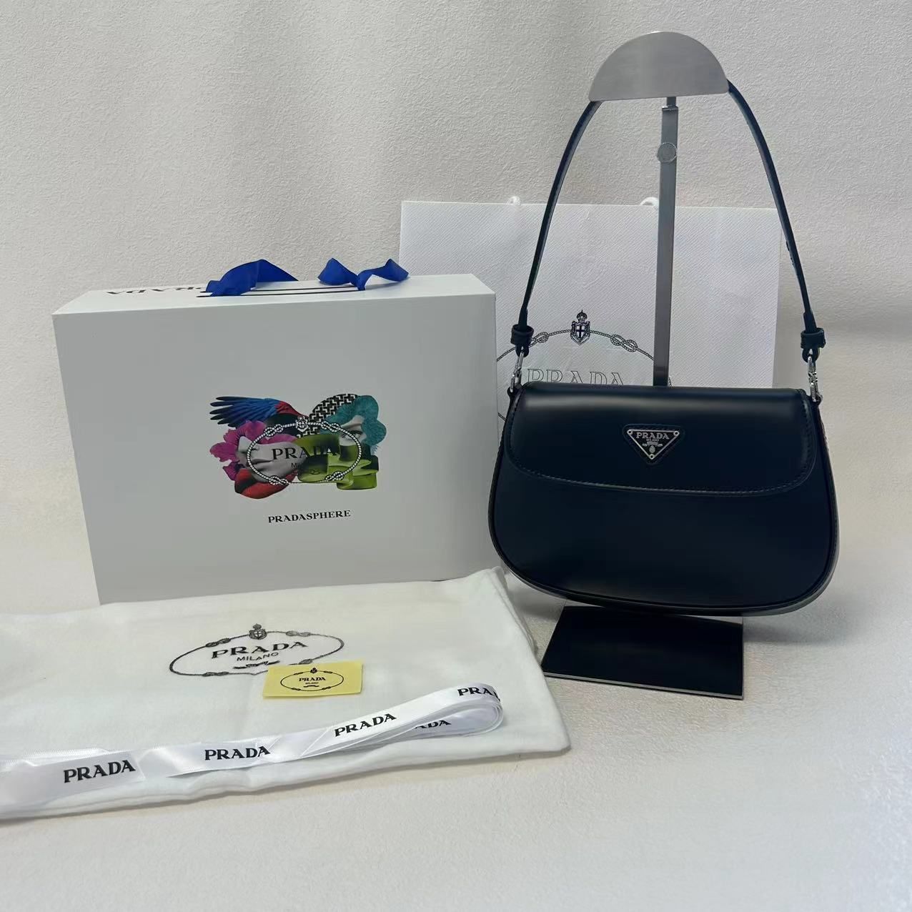 PRADA プラダ ショルダーバッグ 超美品