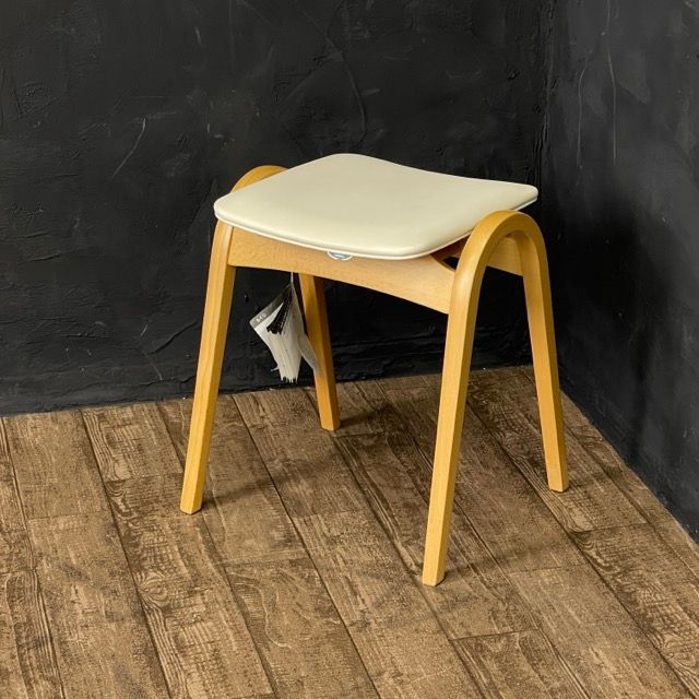 秋田木工⁄IDC大塚家具 剣持勇 スタッキングスツール2脚
