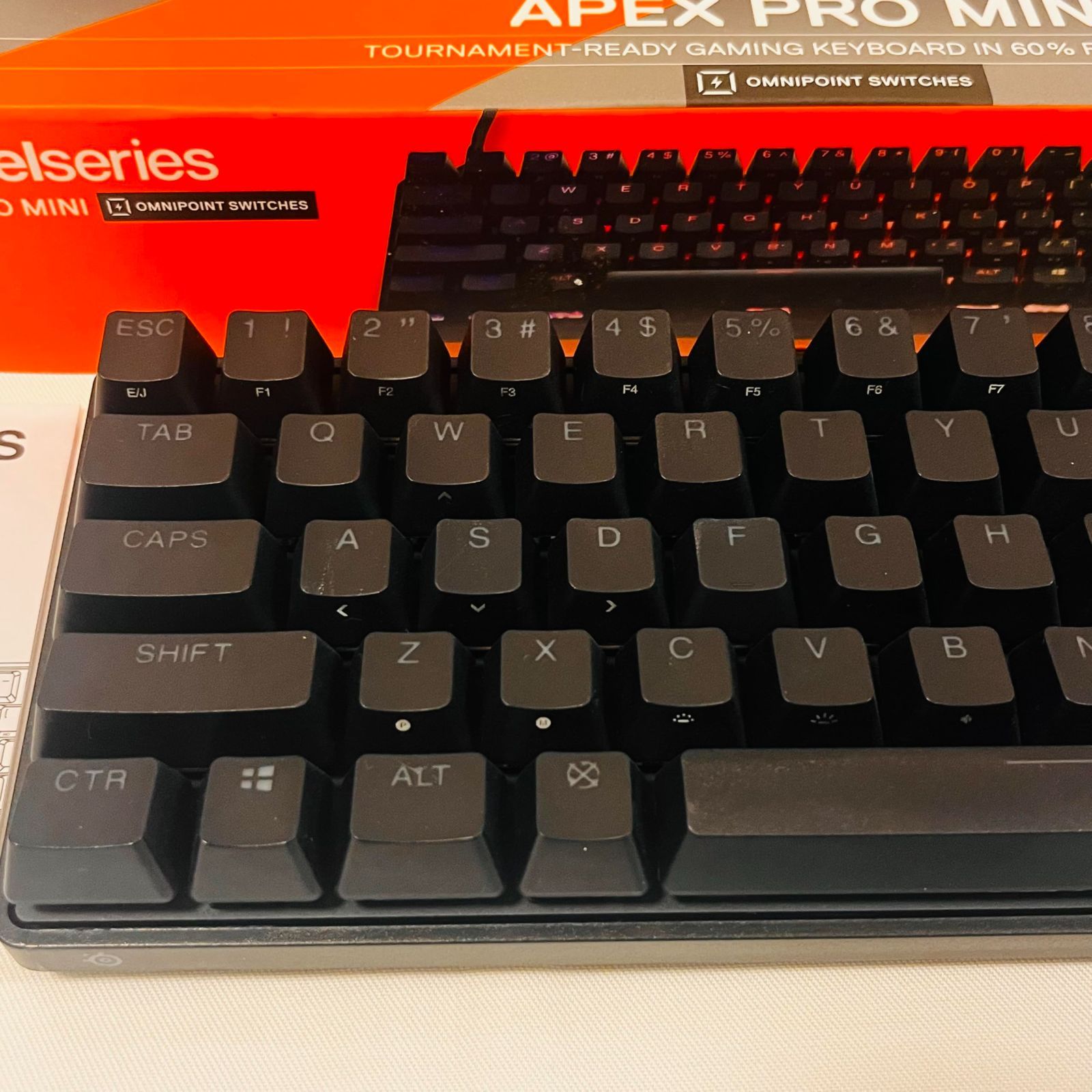SteelSeries Apex Pro Mini JP ゲーミングキーボード ラピッドトリガー 搭載 ミニサイズ No2469