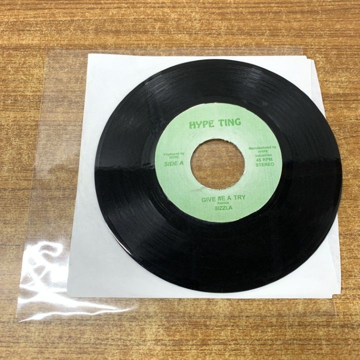 GIVE ME A TRY SIZZLA 7インチレコード GIVE ME A TRY SIZZLA 7インチレコード