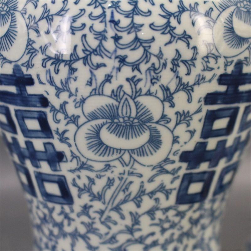 宋定窯暗刻纏枝花卉高足杯  景徳鎮 陶磁器 装飾品 工芸品 美術品 置物 Amazon.co.jp: 宋定窯暗刻纏枝花卉高足杯 景徳鎮 陶磁器 装飾品