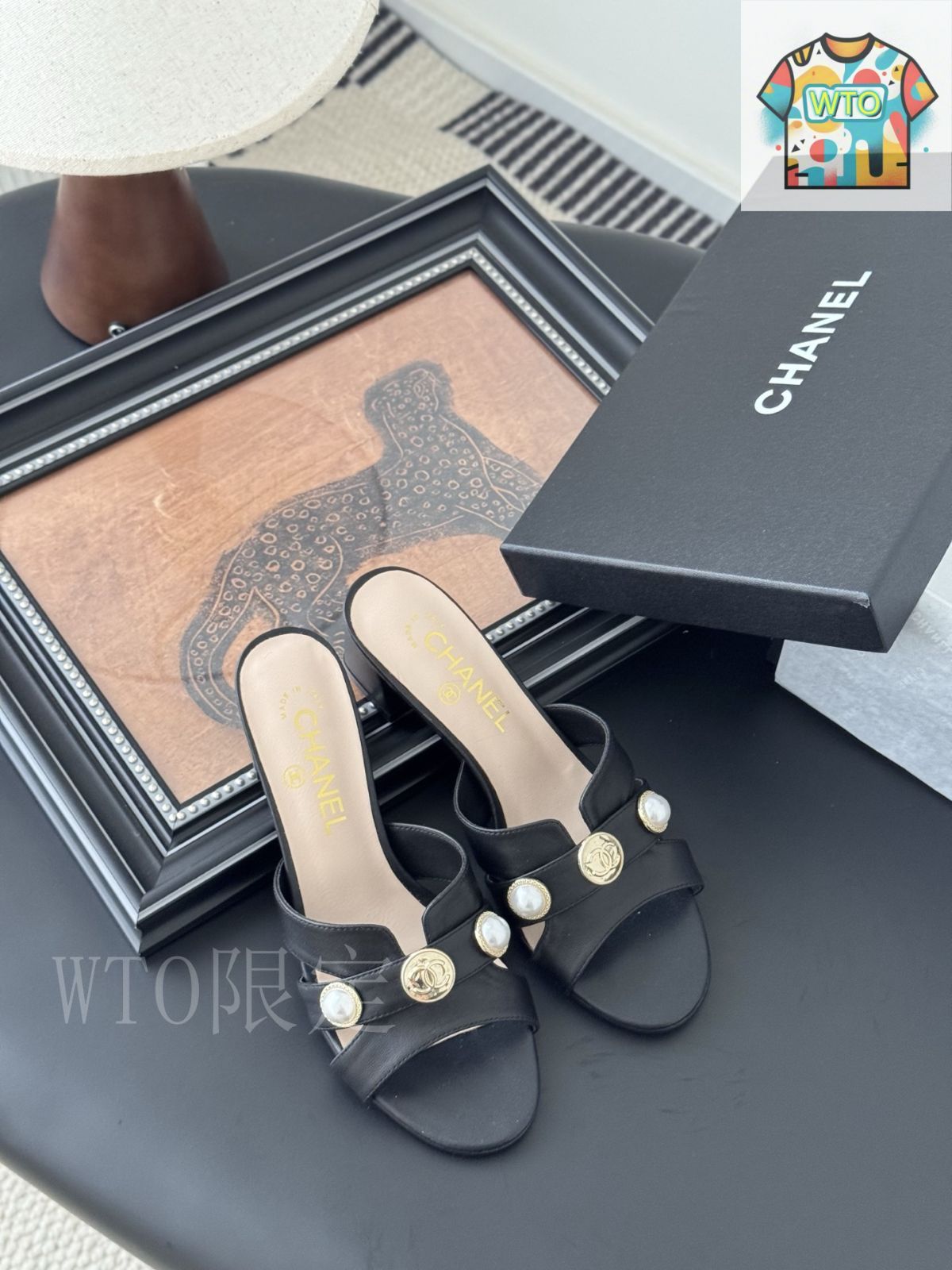 未使用品 CHANELスリッパです(^^) Chanel 25P ダブル C スリッパ03 - メルカリ