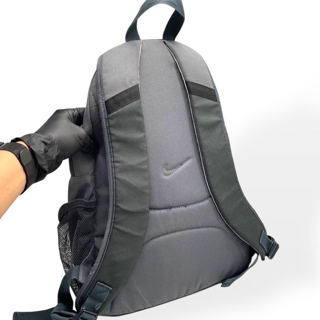 美品 NIKE ナイキ リュックサック デイパック ヴィンテージ y2k