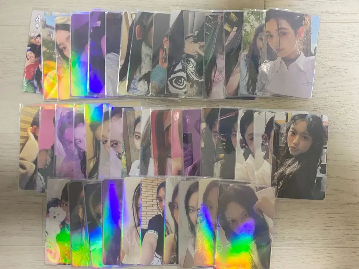 NewJeans(ニュージーンズ・ニュジ) ハニ(HANNI) BUNNIES CAMP ファット