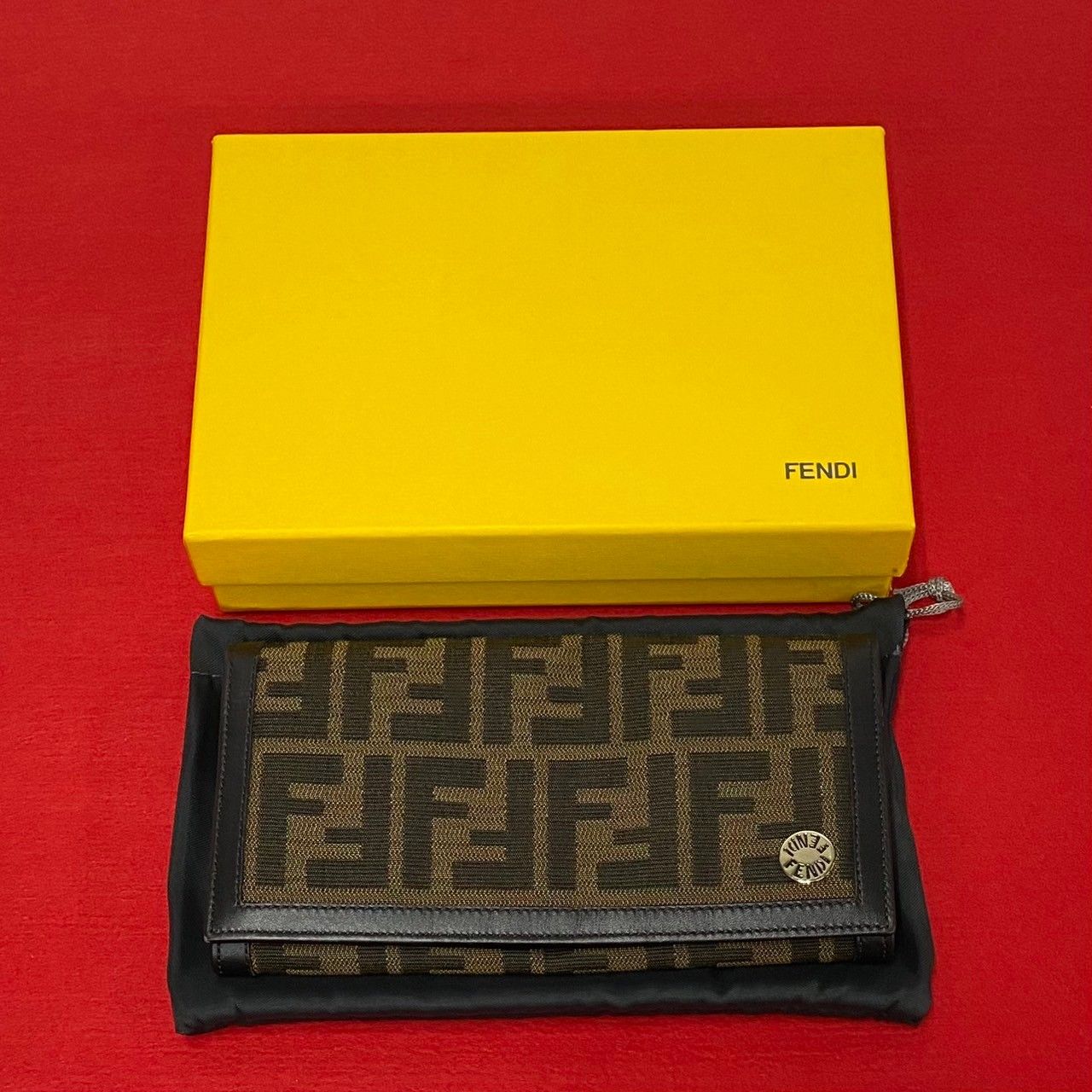 未使用保管品 箱 袋付き FENDI フェンディ ズッカ FF 柄