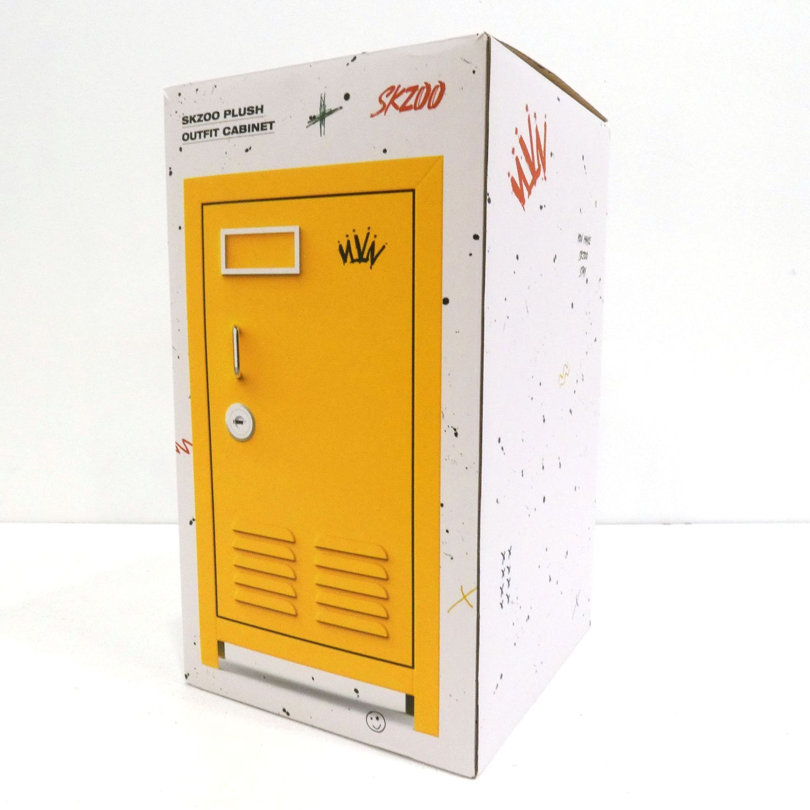 SKZOO PLUSH OUTFIT CABINET イエロー Stray Kids x SKZOO [THE