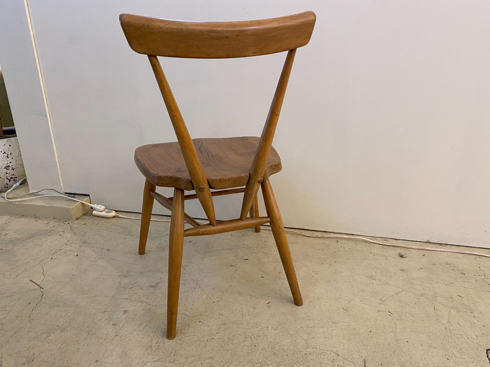 □希少 アーコール ERCOL シングルバック スタッキングチェア