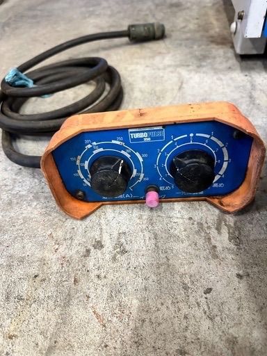 ダイヘン CPVPー350 溶接機 送料込み！！