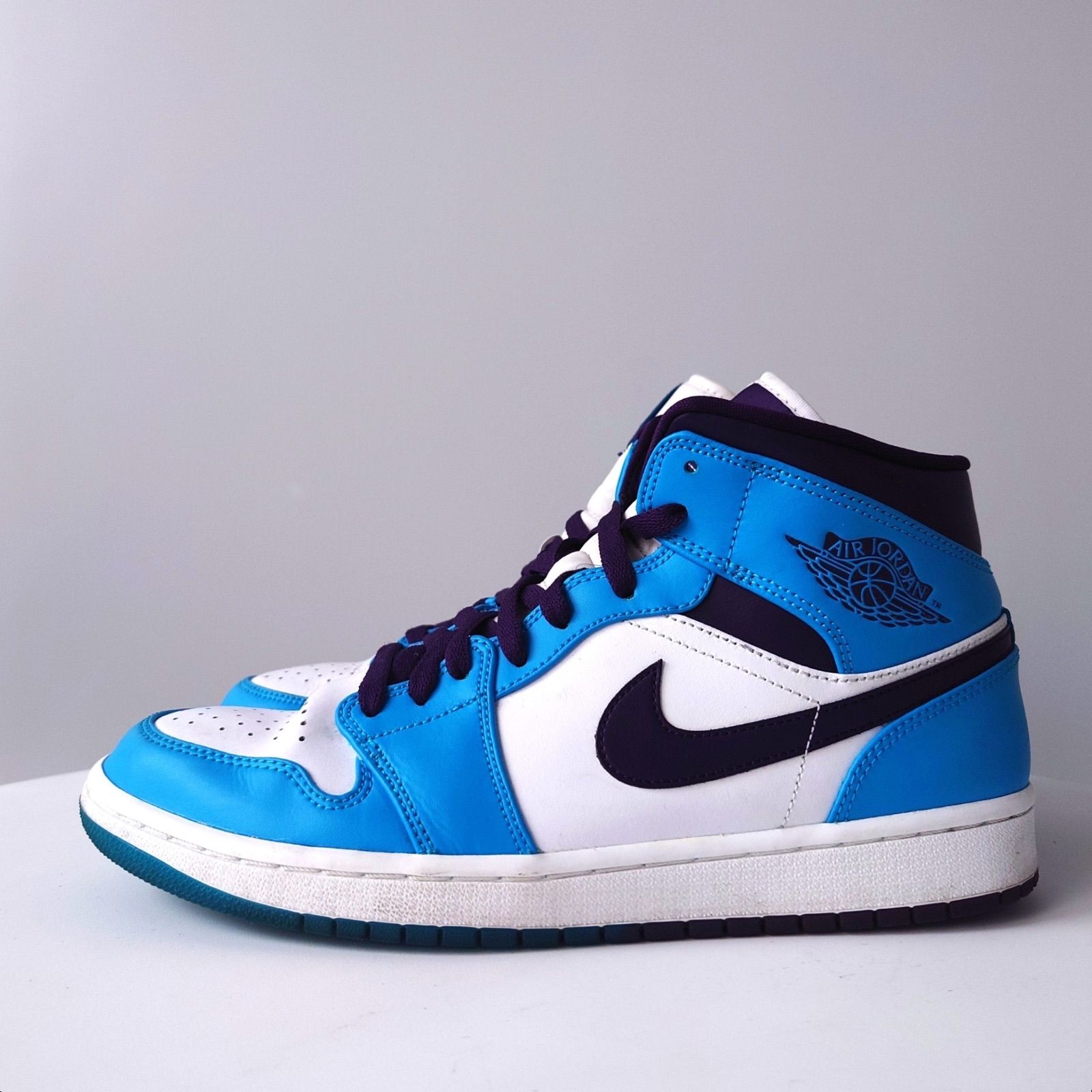 写真実績から判断くださいNIKE AIR JORDAN 1 MID HORNETS ホーネッツ