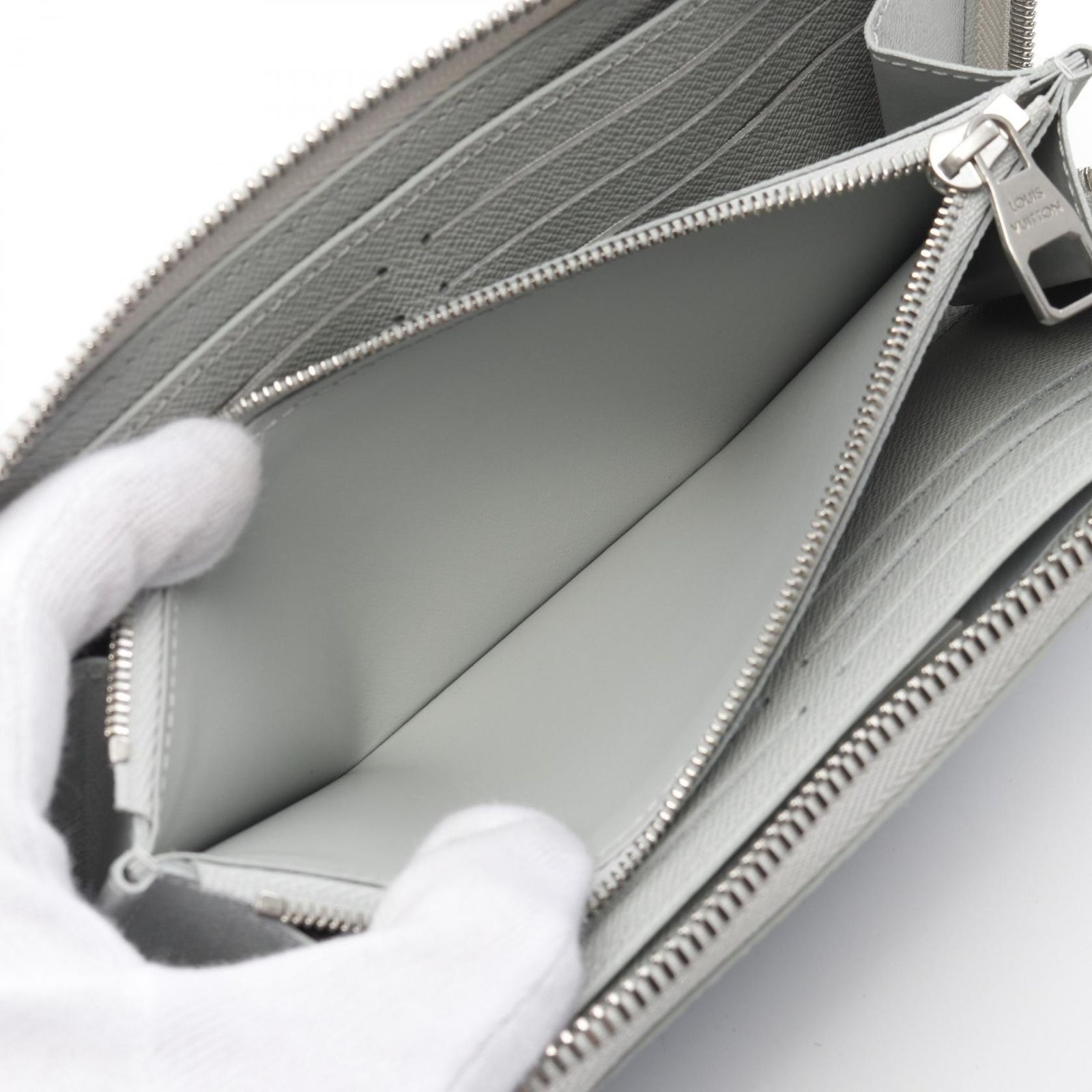 ルイ・ヴィトン LOUIS VUITTON ラウンド長財布 ジッピーウォレット