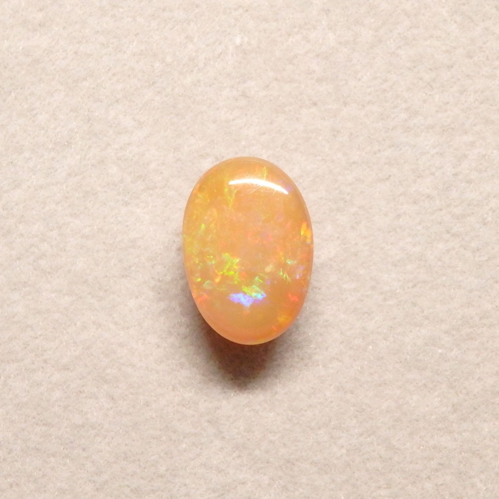 オパール 2.886ct Z0398 色石宝石 ルースソーティング付き 遊色効果