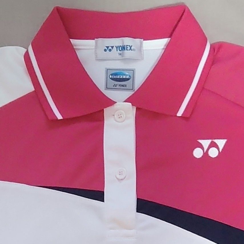 YONEX メッシュシャツ M 白とピンク YONEX メッシュシャツ M 白とピンク バドミントン