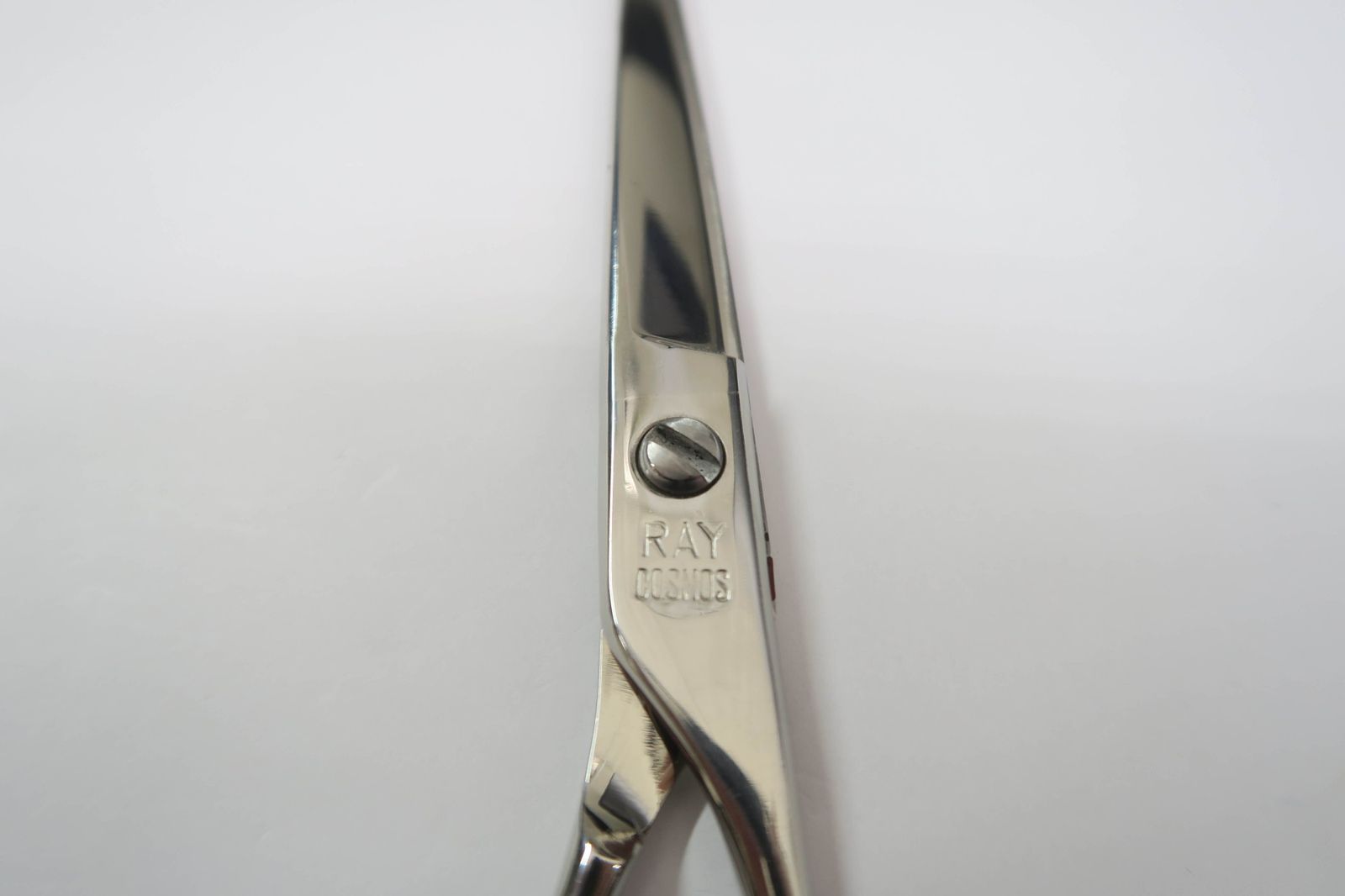 Dランク【光シザー ヒカリ HIKARI】 RAY COSMOS 133 シザー 美容師