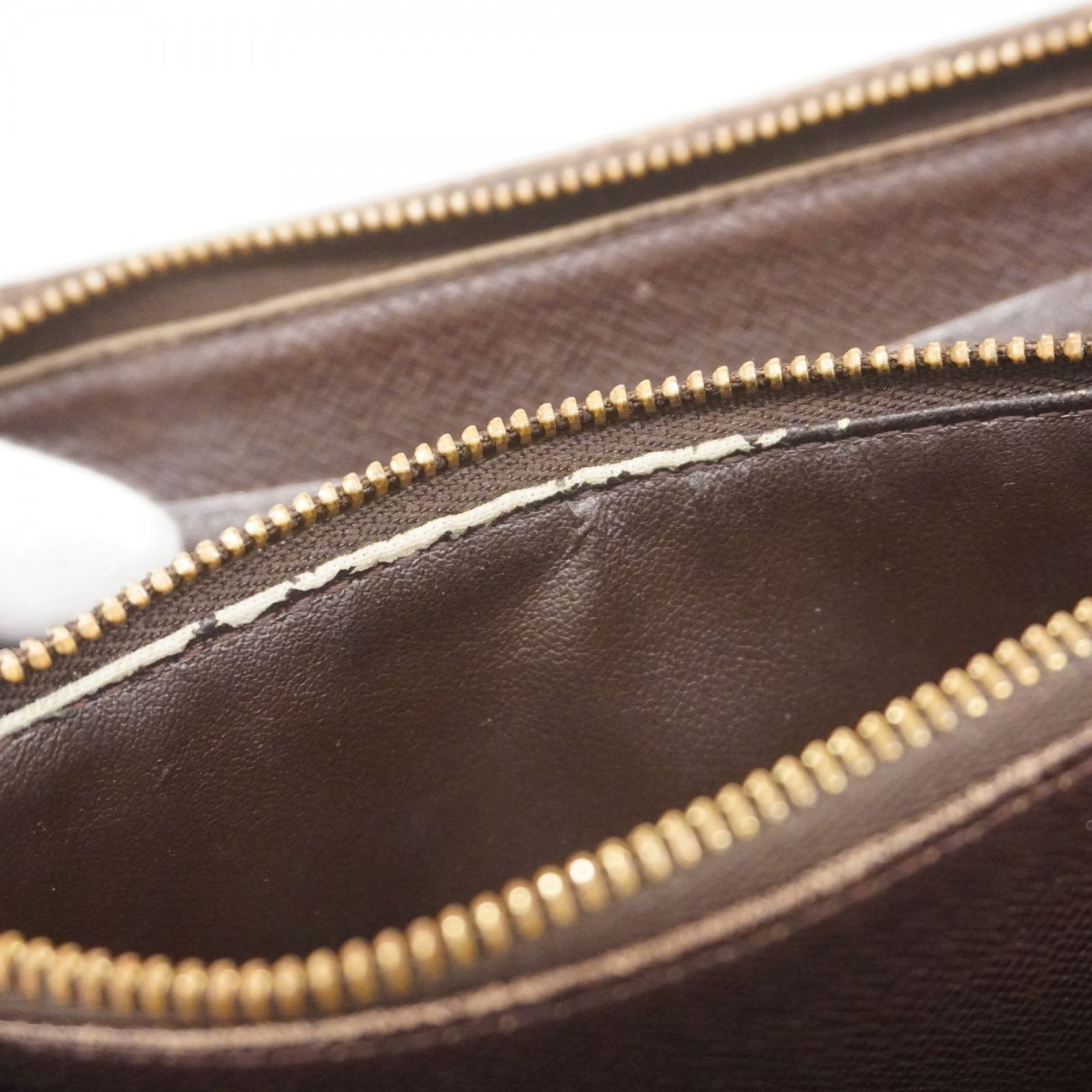 【☆本日特価☆】新品☆ウルトラアルティメット☆サッカースパイク 27.5cm ルイ・ヴィトン(Louis Vuitton) ルイ・ヴィトン 長財布 ダミエ ポルト