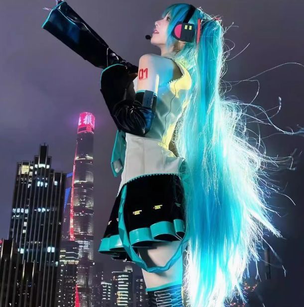 初音ミクコスプレ衣装ボディースーツ演出服アニメボーカロイドシリーズ制服ステージ服変装コスチュームウイッグ付き人気文化祭