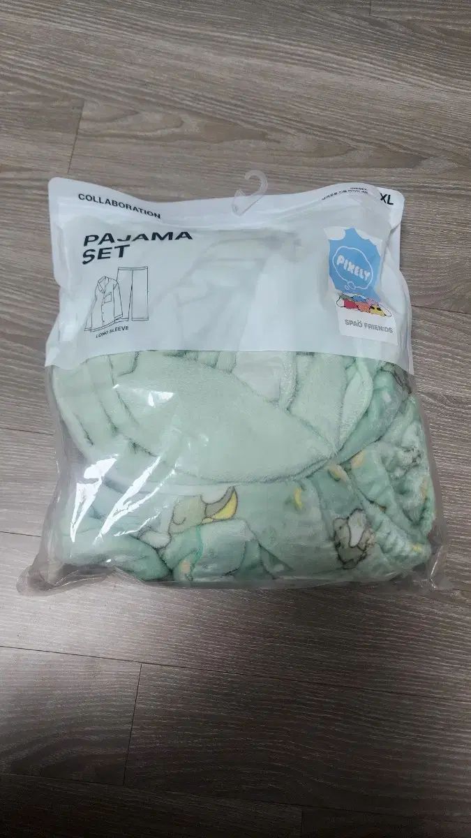 恐竜 SPAO パジャマ 販売