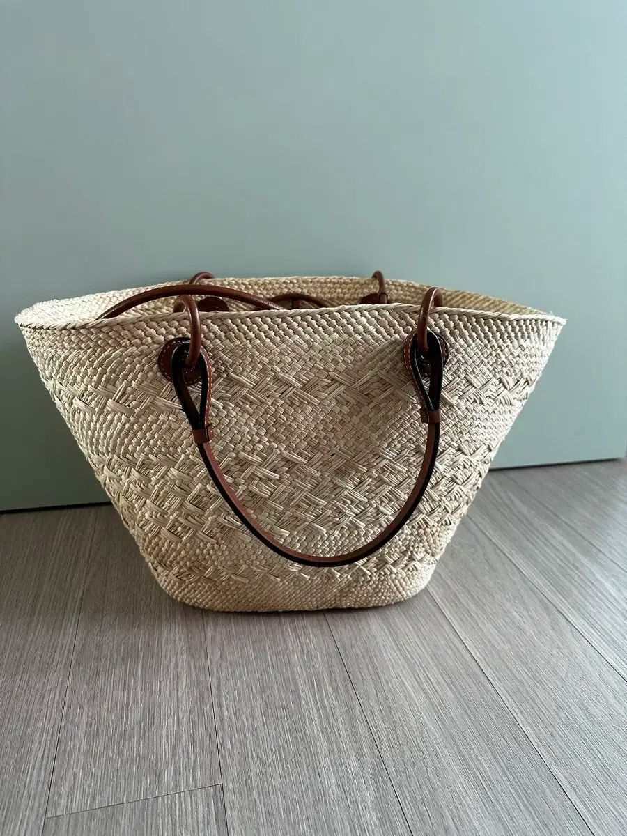 【SALE】2025SS LOEWE バスケットバッグ ミディアムサイズ LOEWE(ロエベ) バスケットバッグ ミディアム (スイカ) バッグ