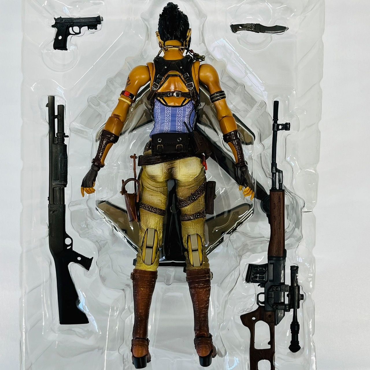 neca バイオハザード　シェバ　アローマ　フィギュア neca バイオハザードシェバアローマフィギュア